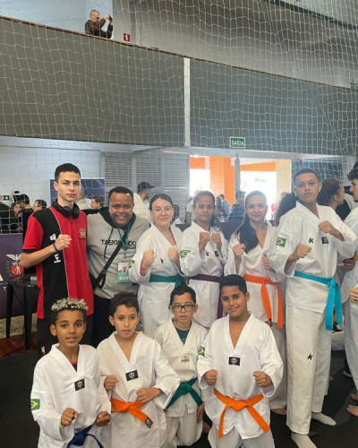 41º CAMPEONATO PARANAENSE DE TAEKWONDO 2023 - Foto 1